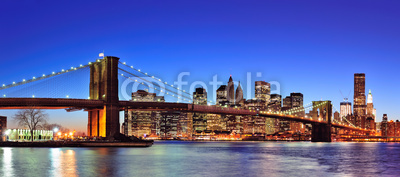 Brooklyn bridge with New York City Manhattan