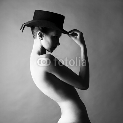 Naked lady with hat