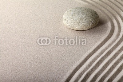 zen sand stone garden