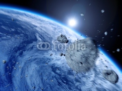 Asteroid rast auf Erde zu