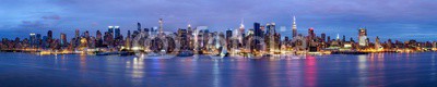 Manhattan Skyline bei Nacht New York USA
